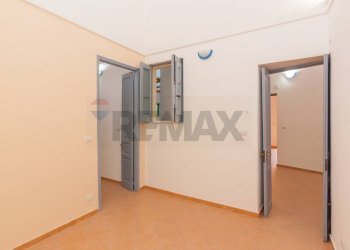 Stanza vuota - Casa indipendente Via Vittorio Veneto
 
14, Aci Castello - foto 9