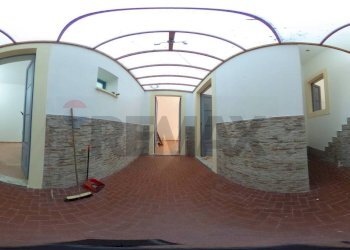 Hall / corridoio - Casa indipendente Via Vittorio Veneto
 
14, Aci Castello - foto 30