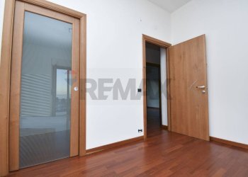 Stanza vuota - Appartamento Corso Lombardia
 
87, Giarre - foto 37