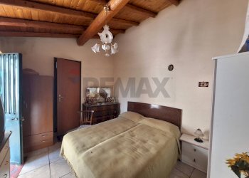 Camera / camera da letto - Casa semi indipendente Via Castagne
 
snc, Piedimonte Etneo - foto 5