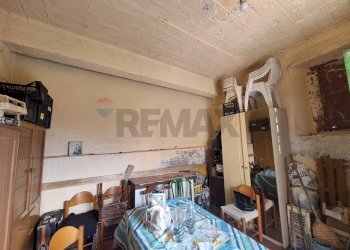 Sala da pranzo - Casa semi indipendente Via Castagne
 
snc, Piedimonte Etneo - foto 10