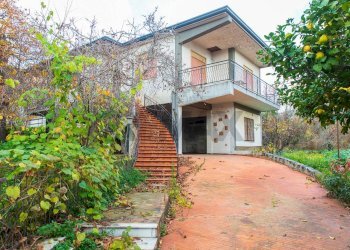 Casa all\'aperto - Villa Via Gian Lorenzo Bernini
 
12, Trecastagni - foto 1