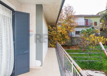 Balcone - Villa Via Gian Lorenzo Bernini
 
12, Trecastagni - foto 11