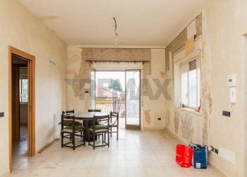 Sala da pranzo - Villa Via Gian Lorenzo Bernini
 
12, Trecastagni - foto 19