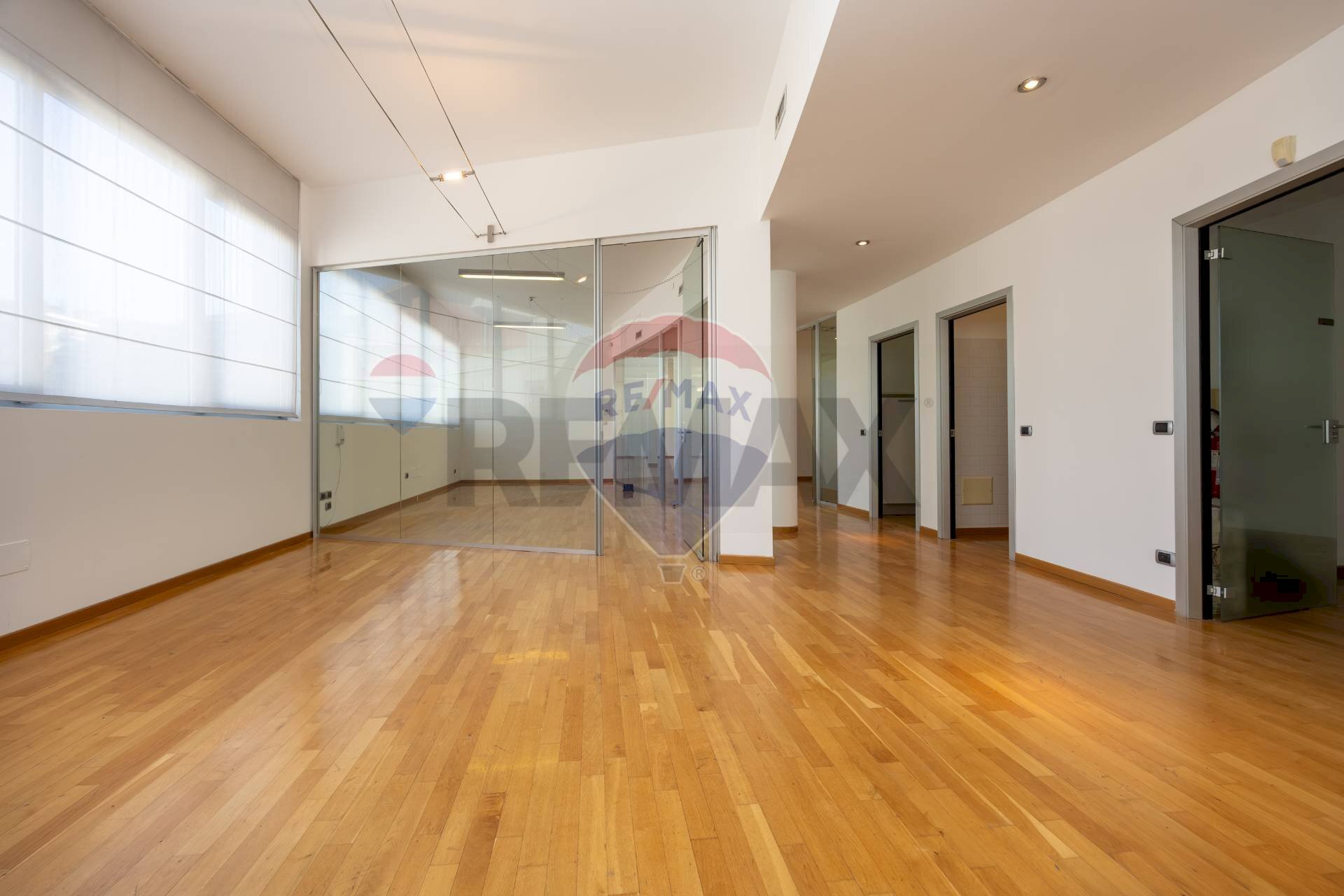 Stanza vuota - Office VIA MATTEOTTI
66, Cinisello Balsamo - photo 3