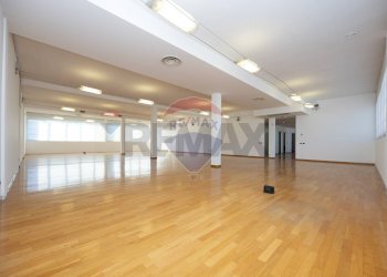 Stanza vuota - Office VIA MATTEOTTI
 
66, Cinisello Balsamo - photo 31