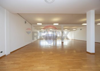 Stanza vuota - Office VIA MATTEOTTI
 
66, Cinisello Balsamo - photo 32