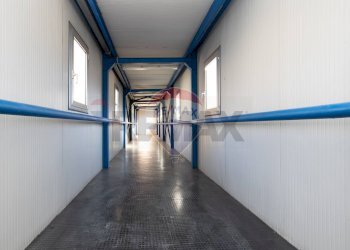 Hall / corridoio - Office VIA MATTEOTTI
 
66, Cinisello Balsamo - photo 33