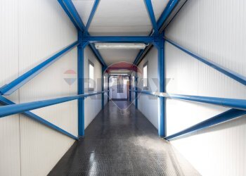 Hall / corridoio - Office VIA MATTEOTTI
 
66, Cinisello Balsamo - photo 35