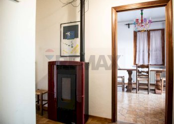 Hall / corridoio - Casa semi indipendente VIA ARETINA
 
50, Poppi - foto 9