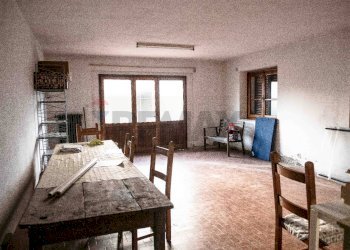 Sala da pranzo - Casa semi indipendente VIA ARETINA
 
50, Poppi - foto 23