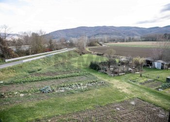 Vista delle montagne - Casa semi indipendente VIA ARETINA
 
50, Poppi - foto 26