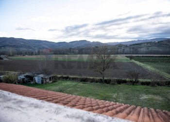 Vista delle montagne - Casa semi indipendente VIA ARETINA
 
50, Poppi - foto 27