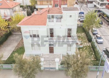 Casa all\'aperto - Casa semi indipendente Lungomare Dante Alighieri
 
40, Senigallia - foto 11