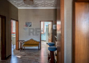 Hall / corridoio - Casa semi indipendente Lungomare Dante Alighieri
 
40, Senigallia - foto 19