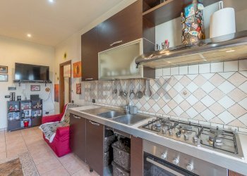 Cucina - Trilocale via Dell'Acqua Vergine
 
211, Roma - foto 5