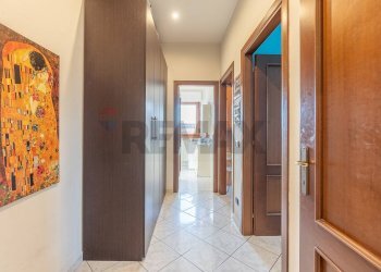 Hall / corridoio - Trilocale via Dell'Acqua Vergine
 
211, Roma - foto 8