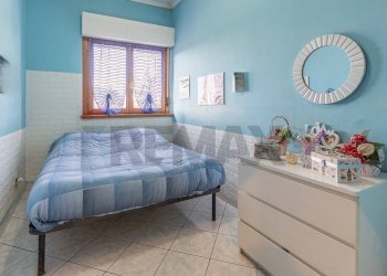 Camera / camera da letto - Trilocale via Dell'Acqua Vergine
 
211, Roma - foto 11