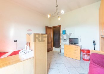 Camera / camera da letto - Trilocale via Dell'Acqua Vergine
 
211, Roma - foto 19