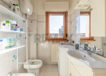 Bagno - Trilocale via Dell'Acqua Vergine
 
211, Roma - foto 22