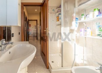 Bagno - Trilocale via Dell'Acqua Vergine
 
211, Roma - foto 23