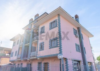 Edificio all\'aperto - Trilocale via Dell'Acqua Vergine
 
211, Roma - foto 35