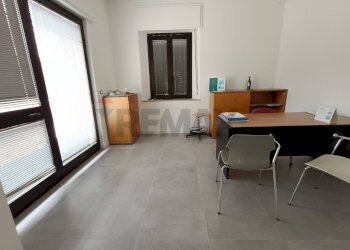 Sala da pranzo - Ufficio Via Della Madonna Alta
 
129, Perugia - foto 12