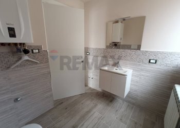 Bagno - Ufficio Via Della Madonna Alta
 
129, Perugia - foto 13