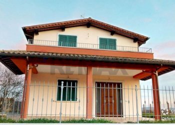 Casa all\'aperto - Quadrilocale Strada Mugnano Poggio Montorio, Perugia - foto 2