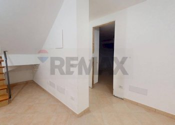 Scale - Quadrilocale Strada Mugnano Poggio Montorio, Perugia - foto 20