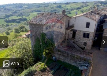 Casa all\'aperto - Casa indipendente Via Porta Nuova
 
4, Gualdo Cattaneo - foto 4