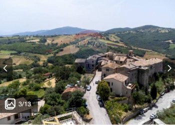 Vista delle montagne - Casa indipendente Via Porta Nuova
 
4, Gualdo Cattaneo - foto 7