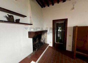 Soggiorno - Casa indipendente Via Porta Nuova
 
6, Gualdo Cattaneo - foto 10