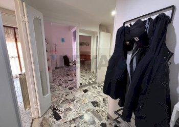 Hall / corridoio - Trilocale OBERDAN FRATINI
 
SN, Anzio - foto 5