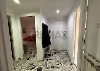 Hall / corridoio - Trilocale OBERDAN FRATINI
 
SN, Anzio - foto 6