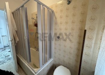 Bagno - Trilocale OBERDAN FRATINI
 
SN, Anzio - foto 13