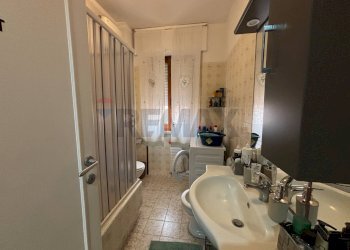 Bagno - Trilocale OBERDAN FRATINI
 
SN, Anzio - foto 14
