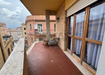 Balcone - Trilocale OBERDAN FRATINI
 
SN, Anzio - foto 25