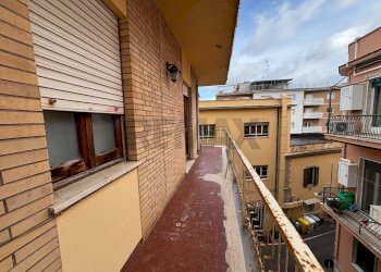 Balcone - Trilocale OBERDAN FRATINI
 
SN, Anzio - foto 28
