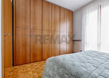 Camera / camera da letto - Villa via Manara
 
4, Lesmo - foto 32