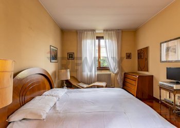 Camera / camera da letto - Villa a Schiera via peucher
 
3, Besana in Brianza - foto 25