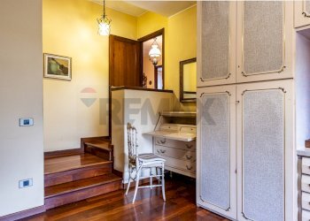 Scale - Villa a Schiera via peucher
 
3, Besana in Brianza - foto 36