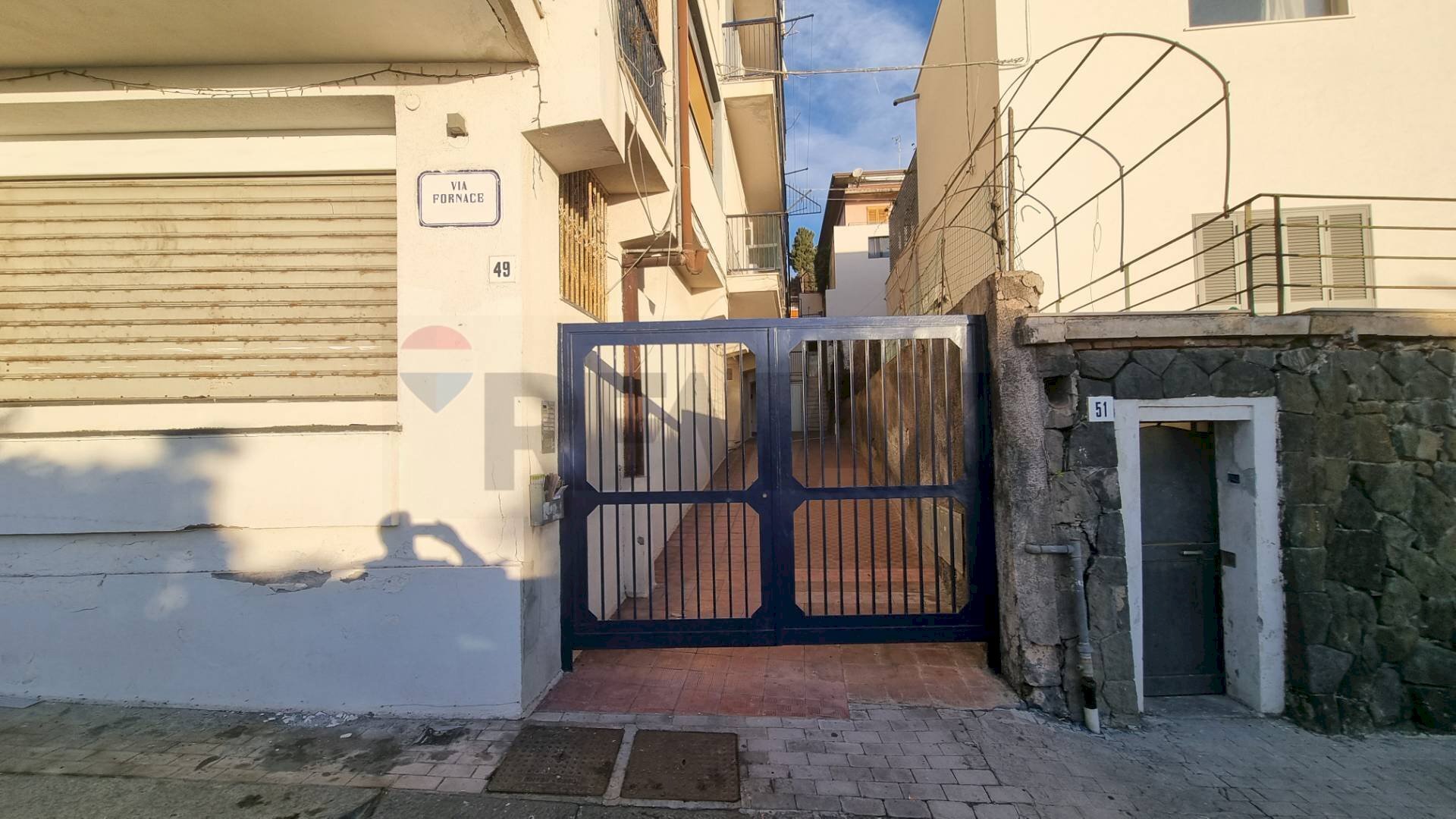 Edificio all\'aperto - Magazzino Via Fornace
49, Aci Castello - foto 3