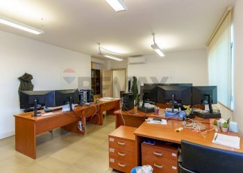 Ufficio - Ufficio VIALE SANTA PANAGIA
141, Siracusa - foto 13