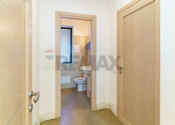 Bagno - Ufficio VIALE SANTA PANAGIA
141, Siracusa - foto 20