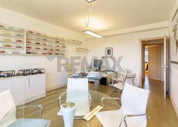 Sala da pranzo - Ufficio VIALE SANTA PANAGIA
141, Siracusa - foto 28