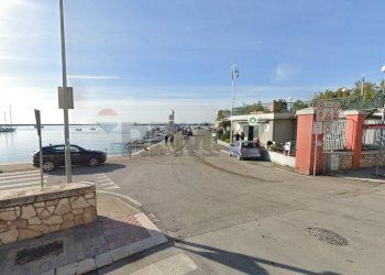 Edificio all\'aperto - Laboratorio Lungomare Sauro, Manfredonia - foto 1