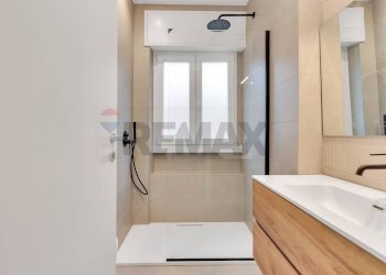 Bagno - Two-room apartment via federico jarach
 
1, Milano - photo 7