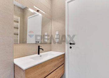 Bagno - Two-room apartment via federico jarach
 
1, Milano - photo 8