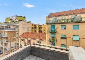 Edificio all\'aperto - Two-room apartment via federico jarach
 
1, Milano - photo 13